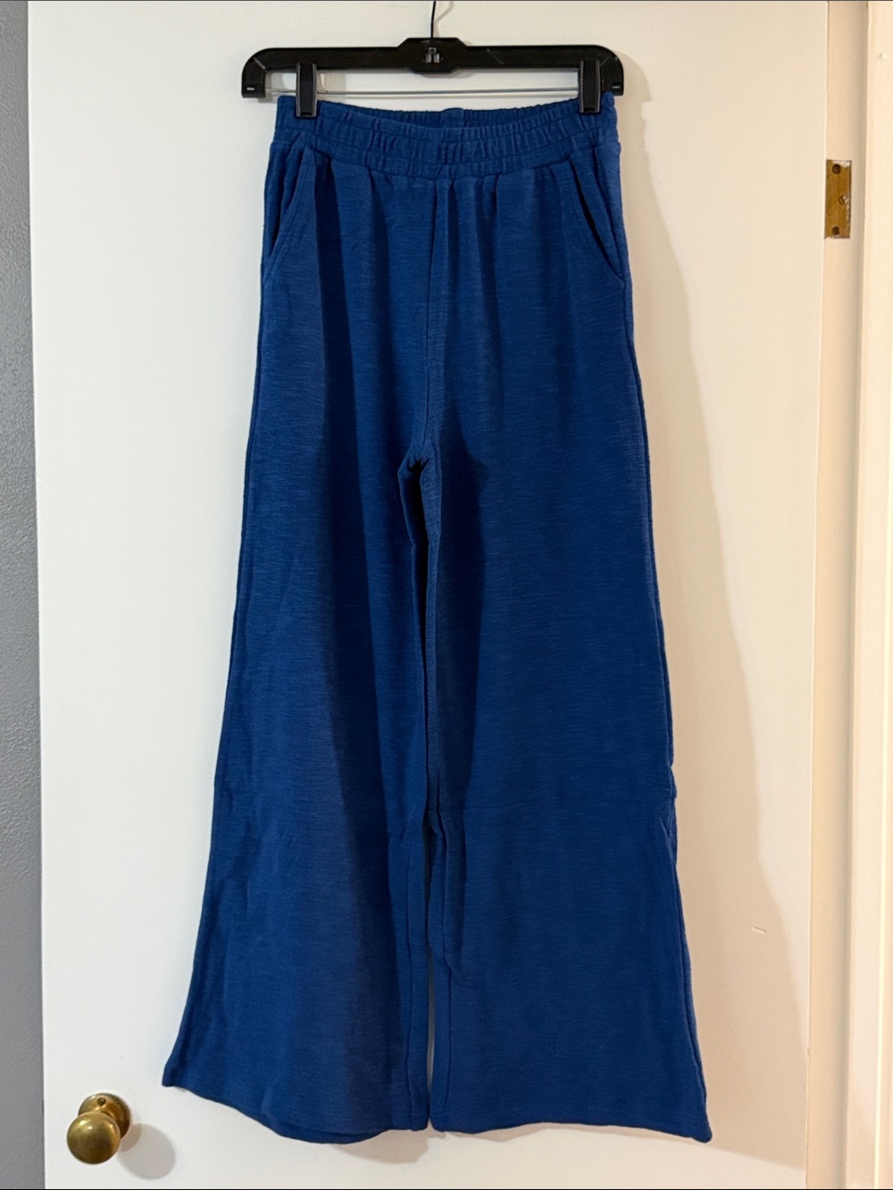 NWOT Zenana Outfitters Women's Wide-Leg Pull-On Pants - Blue